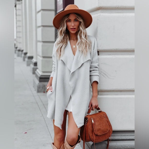 VICI COLLECTION BRANSON POCKETED DRAPE KNIT CARDIGAN - Picture 8 of 11